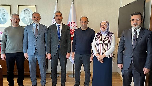 Devlet Korumasında Yetişen Gençlerin Hakları Ankara'da Masaya Yatırıldı