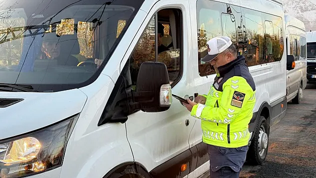 Doğanşehir'de Kış Lastiği Denetimi Yapıldı