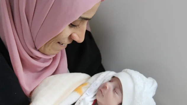 Doğum yardımları mayısta başlıyor, nüfus alarm veriyor