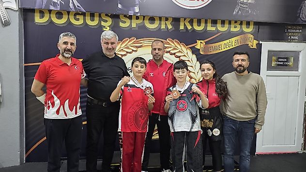 Doğuş Spor Kulübü Türkiye Şampiyonası'nda Zirvede