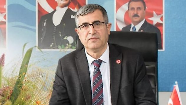 Duman'dan Çifte Mesaj: Hem Malatyalılar Günü'nü Kutladı Hem Avukatlara Seslendi