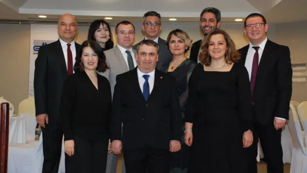 Dünyadaki her şey kadının eseridir