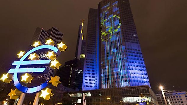 ECB, faiz oranlarını sabit tuttu