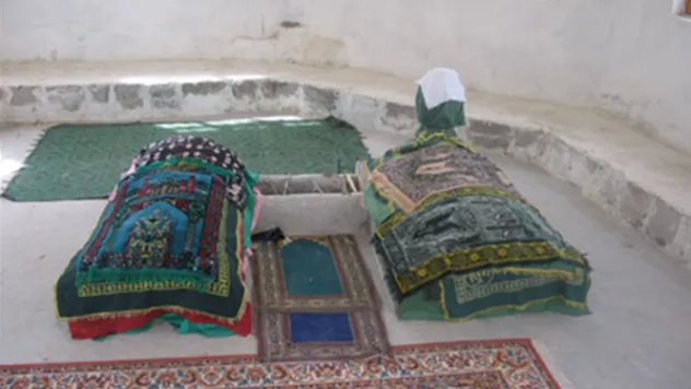 Edir ve Bedir Türbesi