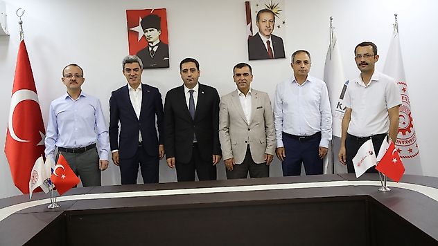 Eğitimde Dijital Dönüşüm Atağı: 'Dijital Çağın Öğretmeni' Eğitimi Başlıyor
