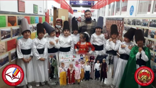 EKG Derneği Çocuk Tiyatrosu Hz Mevlana'yı Andılar.