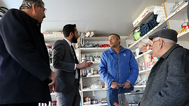 Ekrem Ceyhan Dilek Mahallesi'nde Esnafla Bir Araya Geldi