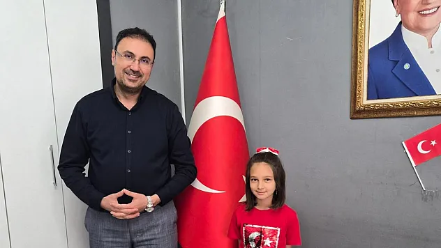 Emircan Eren: '23 Nisan, Geleceğimizin Teminati Çocuklarimiza Duyulan Güvenin En Büyük Göstergesidir'