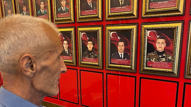 EMŞAV Başkanı Selağzı Bu Kez Bizleri Ağlattı, 'Bu Fotoğraf Yılın Fotoğrafı Olmalı'