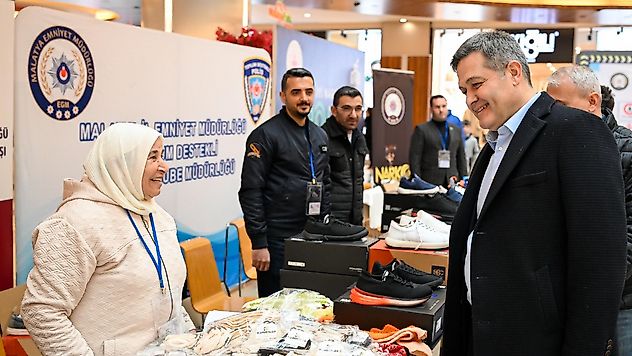 EMŞAV'dan Dayanışma Örneği: Malatya Park AVM'de Yoğun İlgi