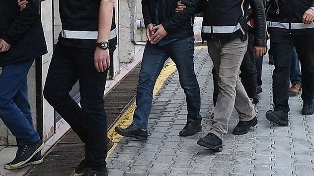 FETÖ operasyonu: 61 muvazzaf asker tutuklandı