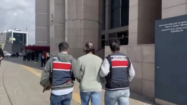 FETÖ'ye Jandarma Kıskacı: 41 Tutuklama