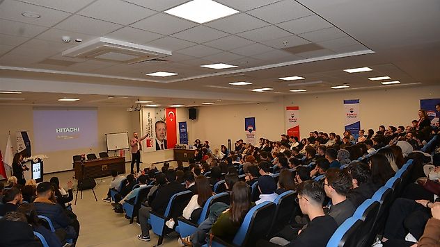 Gayrimenkulün yeni nesli kampüste yetişiyor