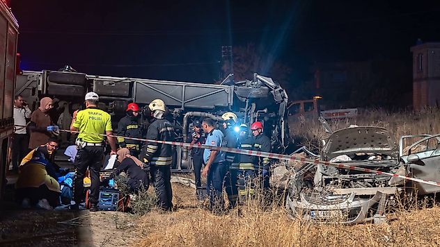 Gaziantep-Osmaniye Yolunda Feci Kaza: 7 Ölü, 13 Yaralı