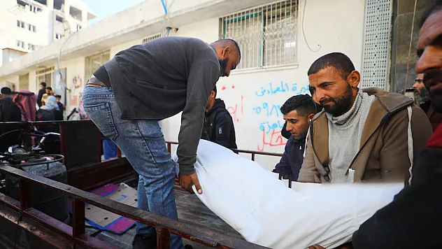 Gazze'de ateşkes yine delindi: 2 şehit