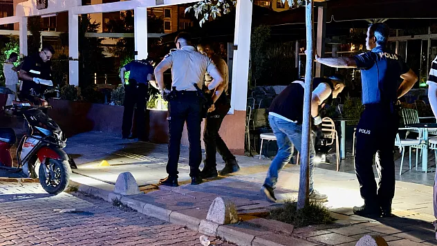 Gece Yarısı Kafeye Silahlı Saldırı: 1 Yaralı