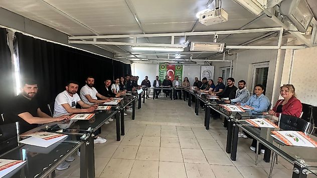 Genç Girişimciler Tarım İçin Sahaya İniyor