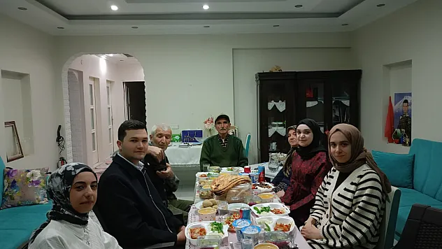 Genç-Yaş Projesi ile Nesiller Arasında Gönül Bağı Kuruluyor