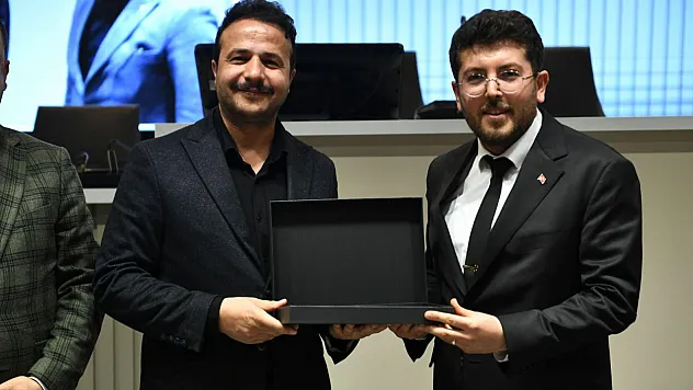 Gençlerden Güçlü Destek: Yeşilyurt Genç Meclisi Başkanlığına Tatar Geldi