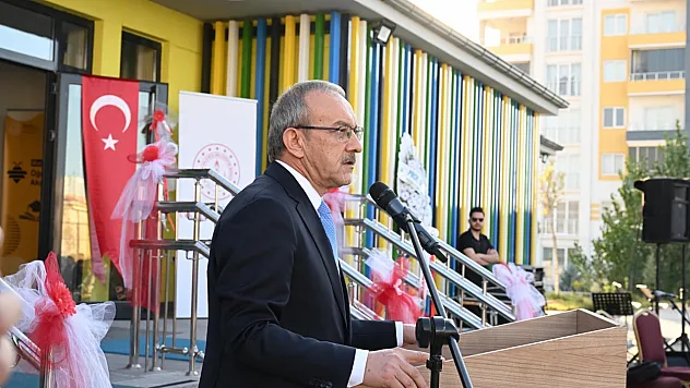 'Gerçek Anlamda Yetkin ve Donanımlı Bireyler Yetiştirmeliyiz'