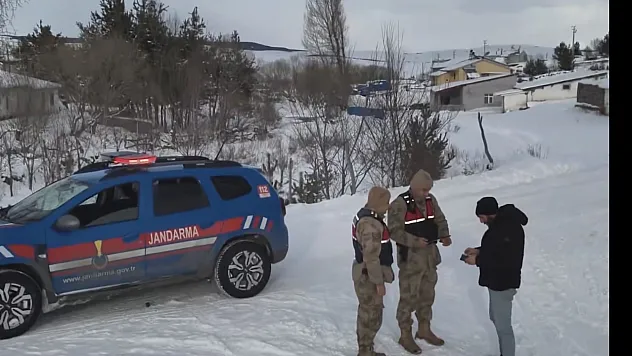 Göçmen Kaçakçılığına Büyük Darbe: 19 Organizatör Gözaltında