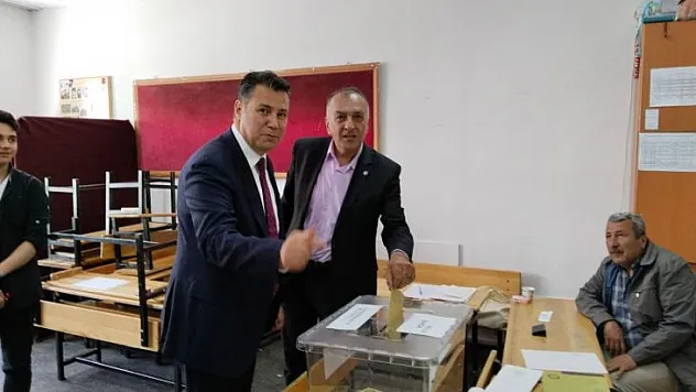 Göçmez 'Vatana Millete Hayırlı Olsun''