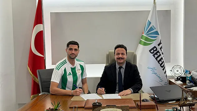 Gol Kralı Tayyip Kanarya Yeşilyurt Spor'da