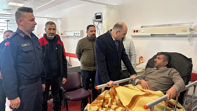 Gövdeli Mahalle Muhtarı Trafik Kazasında Yaralandı