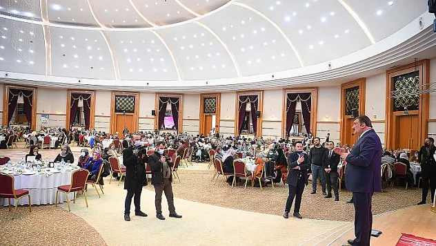 Gürkan, 'Kadınlar Bizim Başımızın Tacıdır, Onlar Cennetin Hamileridir'