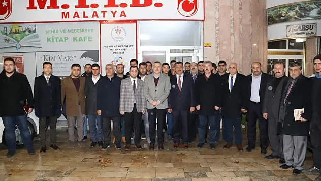 Başkan Gürkan, Milli Türk Talebe Birliği'nde Gençlerle Buluştu