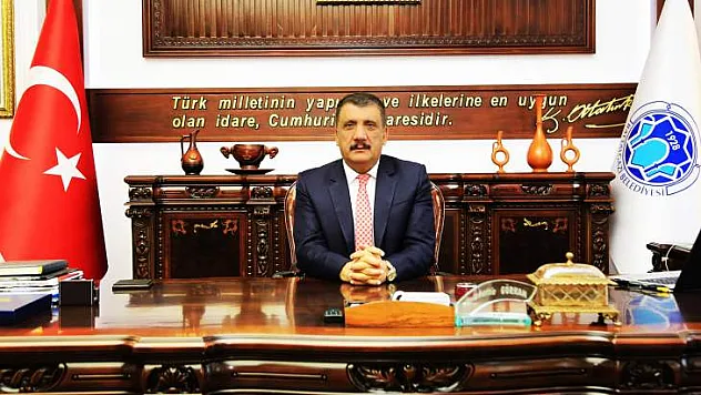 Başkan Gürkan'ın 24 Kasım Öğretmenler Günü Mesajı