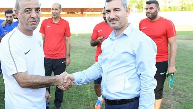 Mutlu İnsanların Yaşadığı Yeşilyurt'a Şampiyonluk Yakışır