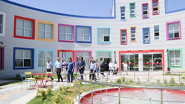 Gürkan, 'Türkiye'de Örnek Olabilecek Bir Formatta Hizmet Veriyoruz'