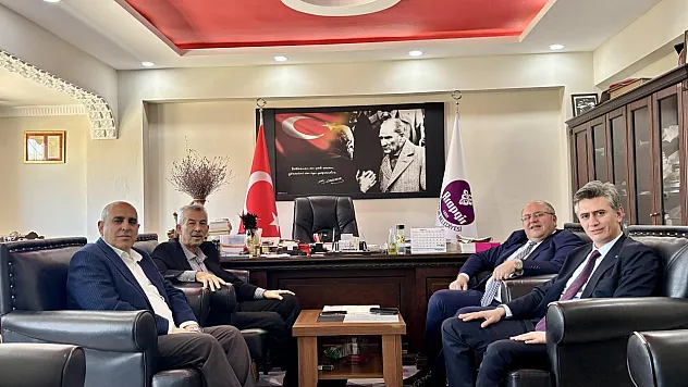 Halkbank Yetkililerinden Arapgir Belediyesi'ne Ziyaret: Kalıcı Şube İçin İlk Adım Atıldı