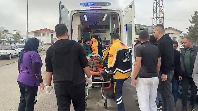 Hastane önünde yaya kazası: 1 yaralı