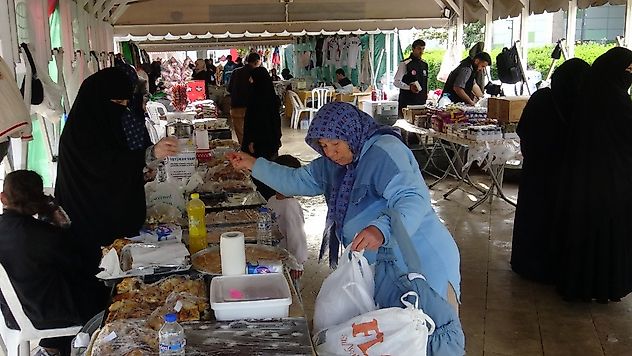 Hayır Kermesi Kapılarını Açtı: Vatandaşlardan Yoğun Katılım