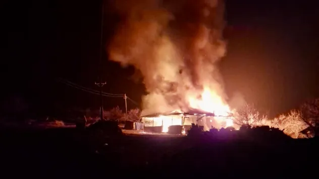 Hekimhan'da Müstakil Ev Alevlere Teslim Oldu