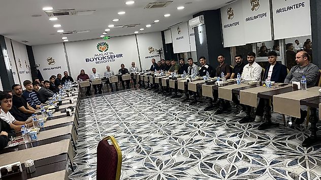 Hekimhan FK'nın yeni başkanı Ahmet Turan Özbey oldu