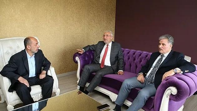 Hemşehri milletvekillerinden Başkan Katipoğlu'na anlamlı ziyaret