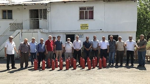 Hezenek Mahallesinde Her Eve Bir Yangın Tüpü Projesi