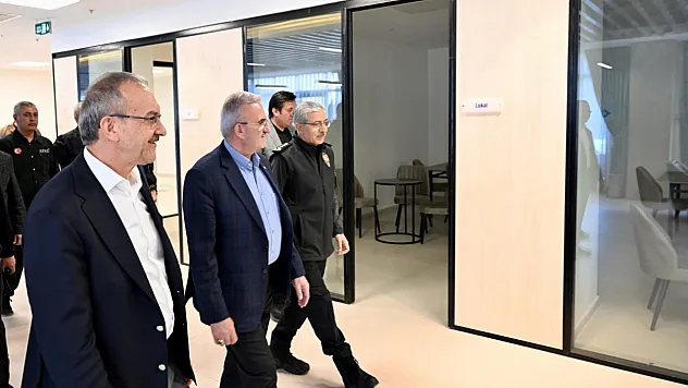İçişleri Bakan Yardımcısı Münir Karaloğlu Malatya'da İncelemelerde Bulundu