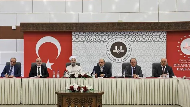 İlahiyat Fakültesi Dekanı Mehmet Kubat TİDKONSEY Toplantısına Katıldı