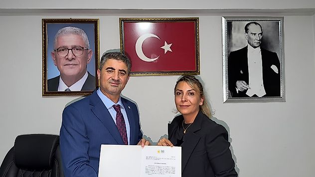 İYİ Parti Battalgazi'de Görev Değişimi: Yeni Başkan Mine Ökmen