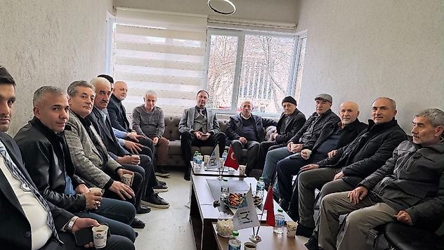 İYİ Parti Malatya'da Bayramlaşma Programına Yoğun İlgi: Başkan Eren'den Birlik ve Dayanışma Mesajı