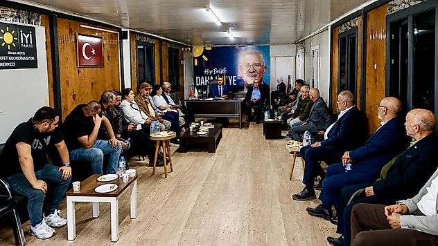 İYİ Parti Malatya İl Başkanlığı'nda Bayrak Değişimi