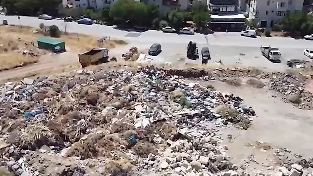 İzmir'de Atık İhlallerine Ağır Yaptırım: İki Belediyeye Milyonluk Ceza