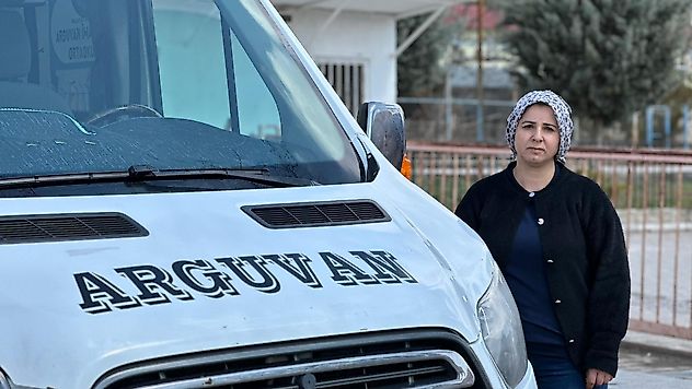 Kadın Eli Direksiyonda: Öğrenciler Artık Daha Güvende