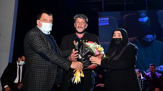 Kahramanlık Türküleri Ve Şehit Ailesi Duygulu Anlar Yaşattı