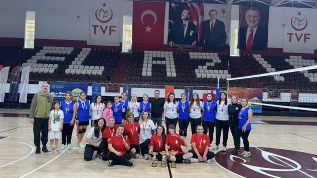 Kamu sporları bölge finallerinde Malatya takımlarından çifte başarı