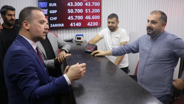 Kapalı Çarşı'nın Üstü Tamir Edilmeli Ve İzolasyonu Acil Yenilenmeli.